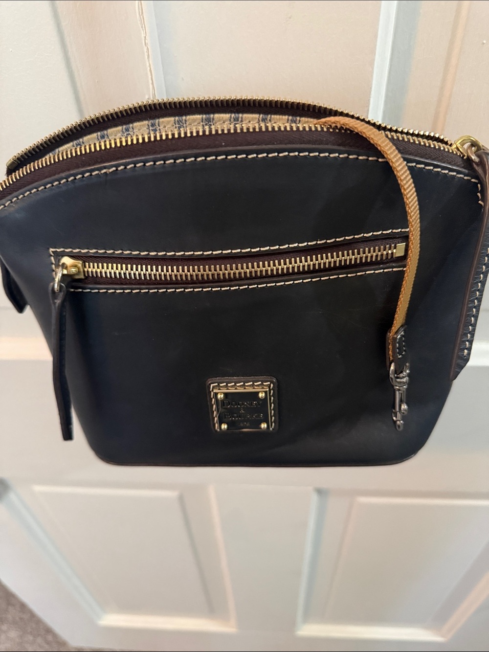 Dooney & Bourke Black Crossbody Bag - Picture 3 of 6